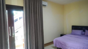Bali 15 Land Guesthouse Kuta Bali